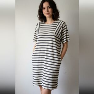 Banana Republic T-Shirt Dress